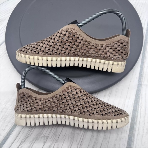 Ilse Jacobsen Shoes Hornbaek Tulip 139 Womens 38 EU 7.5-8 US Slip On Sneakers - Picture 4 of 13